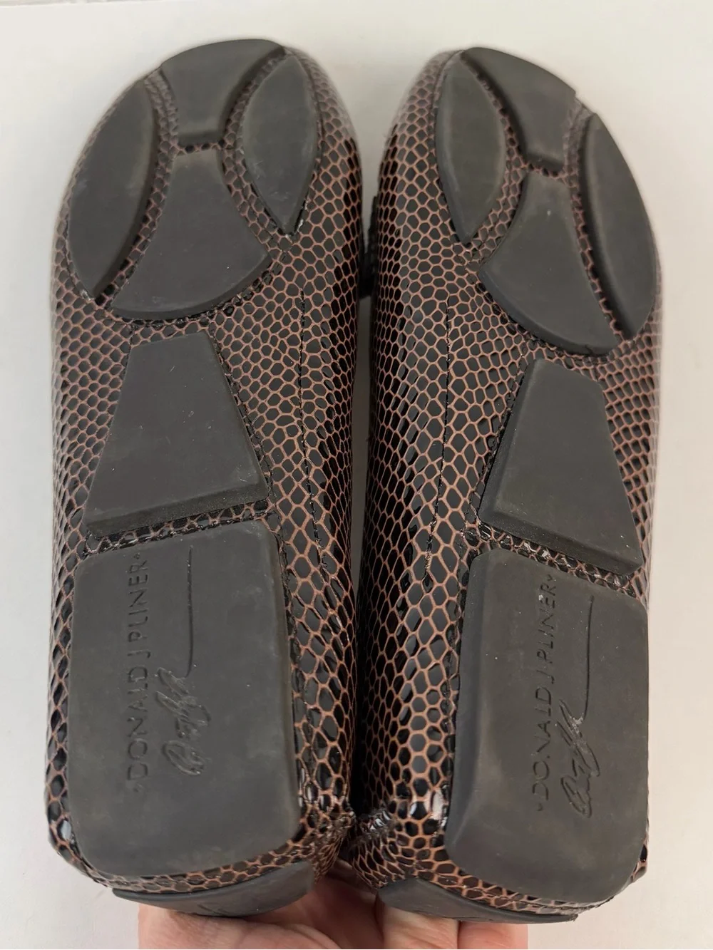 Donald J Pliner Viky Brown Croc Driving Loafers, 7.5